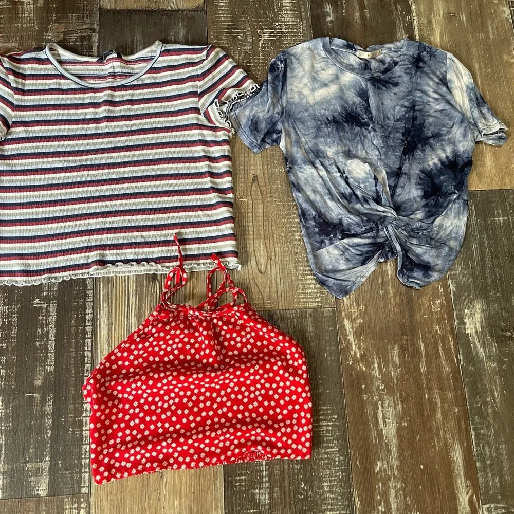 Juniors summer top bundle - Picture 1 of 8